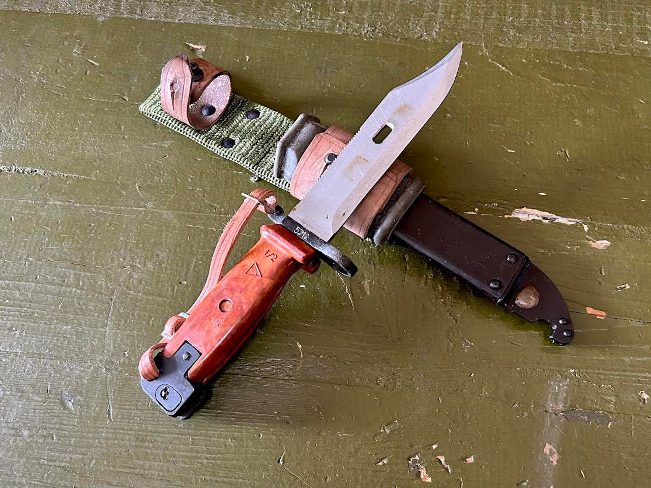 Unissued Romanian AIMS‑74 Bayonet